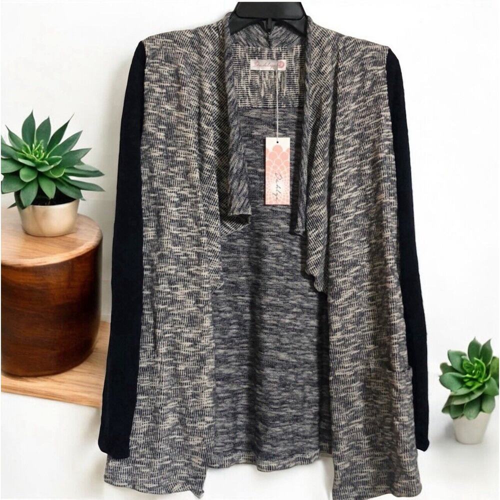 Dahlya navy blue flutter‎ open front cardigan Women’s Size S